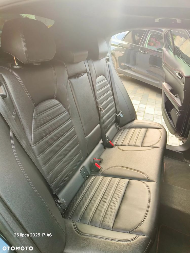 Alfa Romeo Stelvio 2.0 Turbo 16V AT8-Q4 Estrema - 26