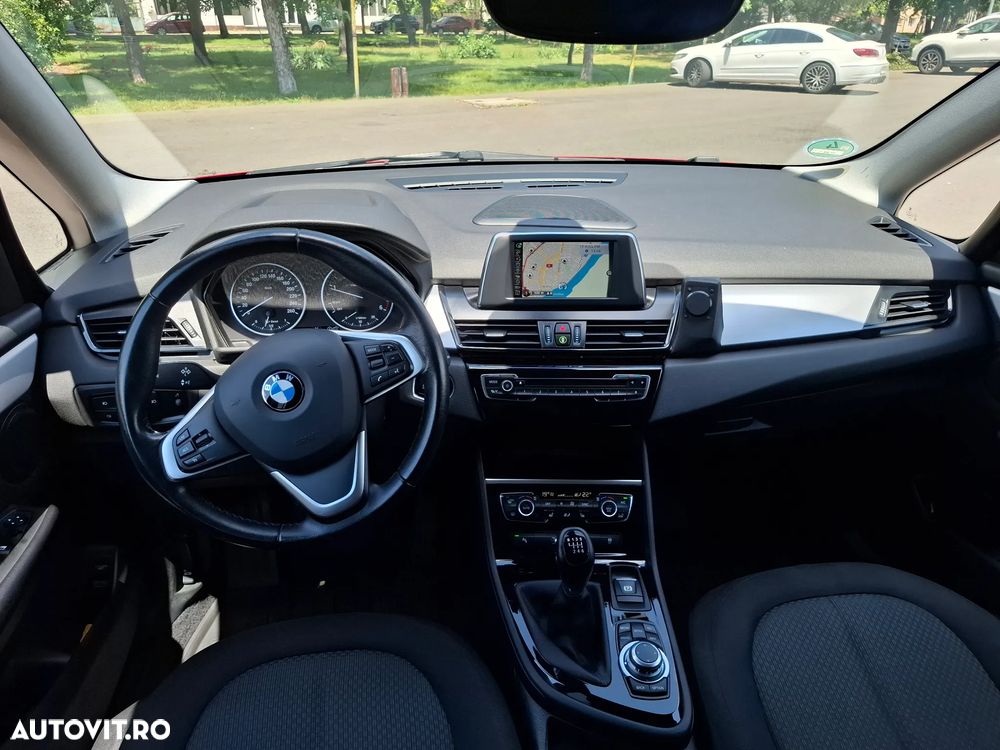 BMW Seria 2 218d Advantage - 9