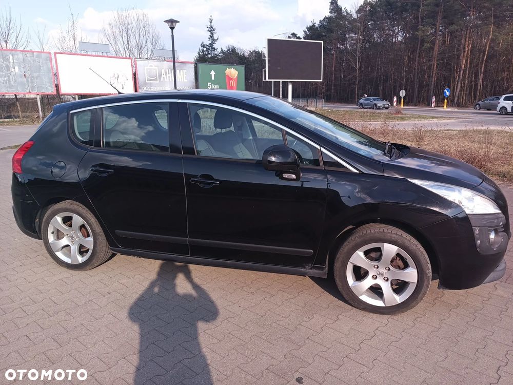 Peugeot 3008 1.6 HDi Premium - 9