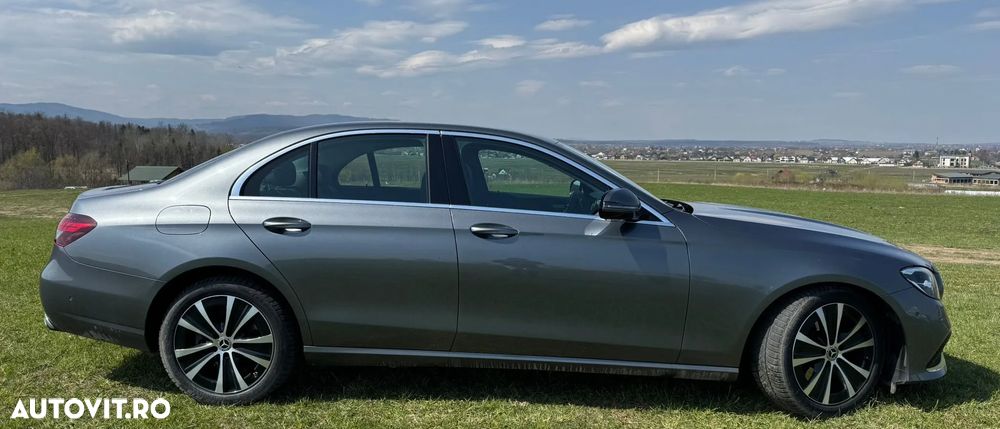 Mercedes-Benz E 220 d 9G-TRONIC - 3
