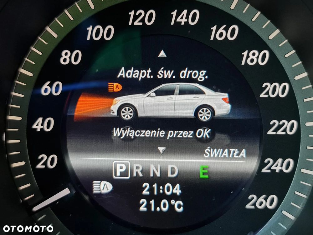 Mercedes-Benz Klasa C 180 (BlueEFFICIENCY) 7G-TRONIC - 12
