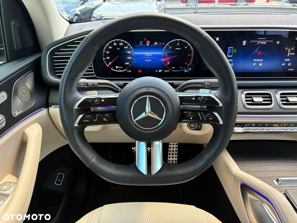 Mercedes-Benz GLS - 10