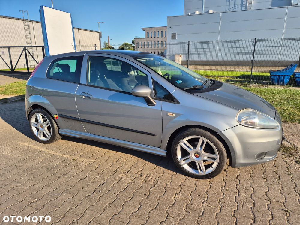 Fiat Punto - 2
