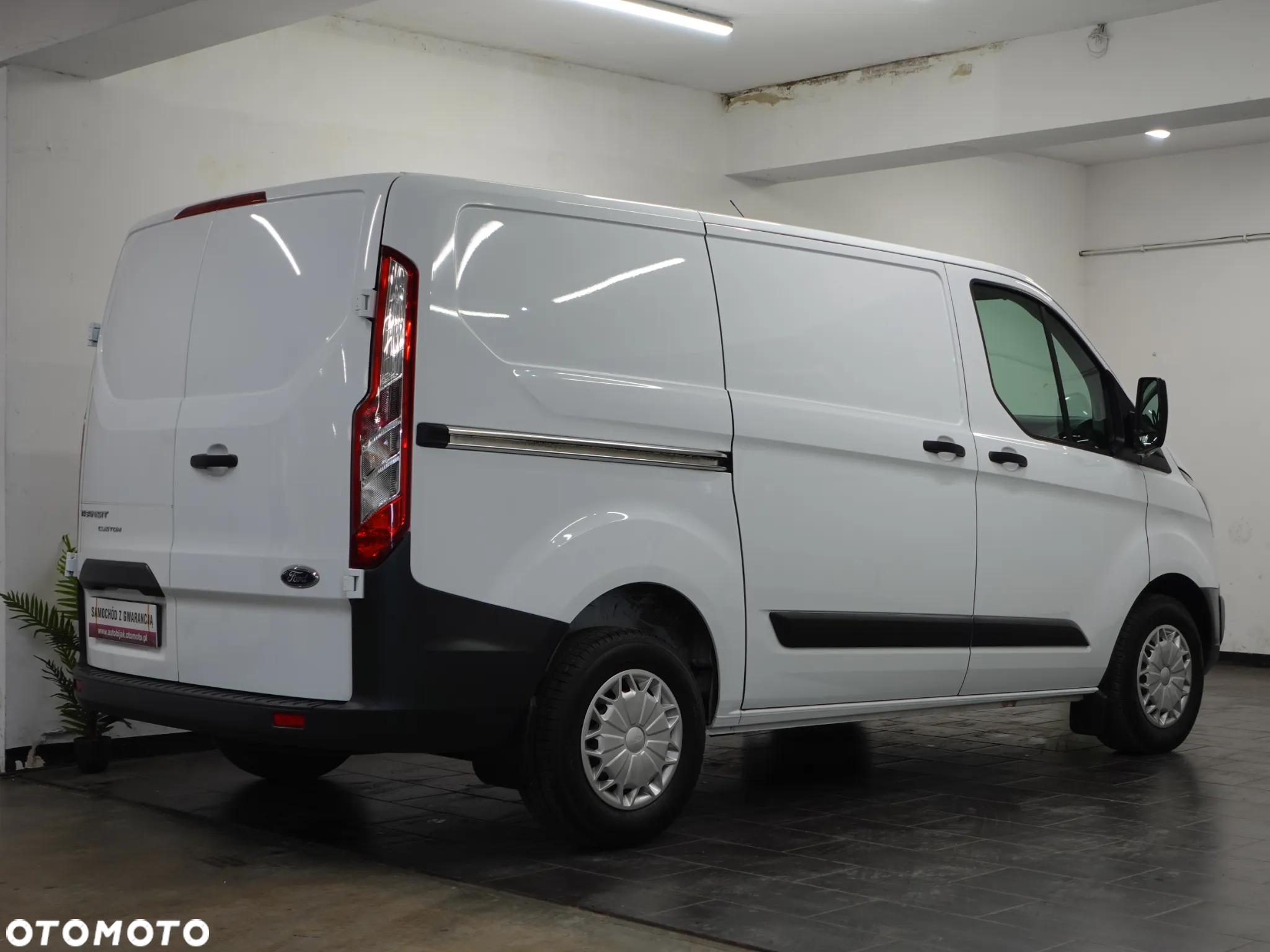 Ford Transit Custom - 10