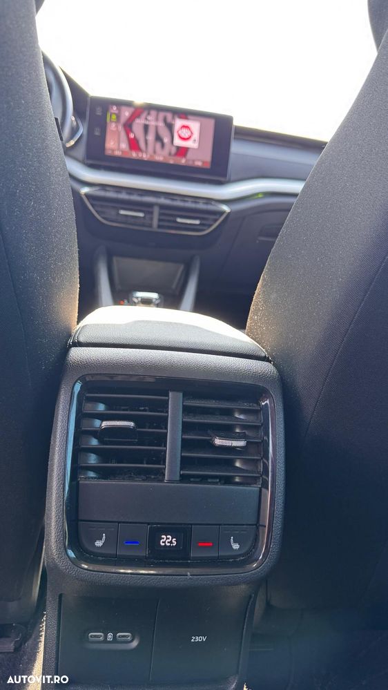 Skoda Octavia 2.0 TDI DSG Selection Plus - 29