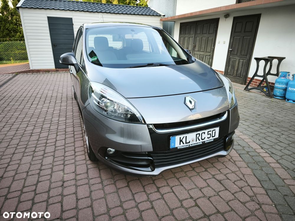 Renault Scenic 1.6 16V 110 TomTom Edition - 4