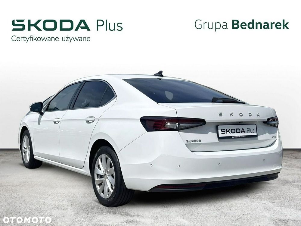 Skoda Superb 2.0 TDI SCR 4x4 Selection DSG - 3