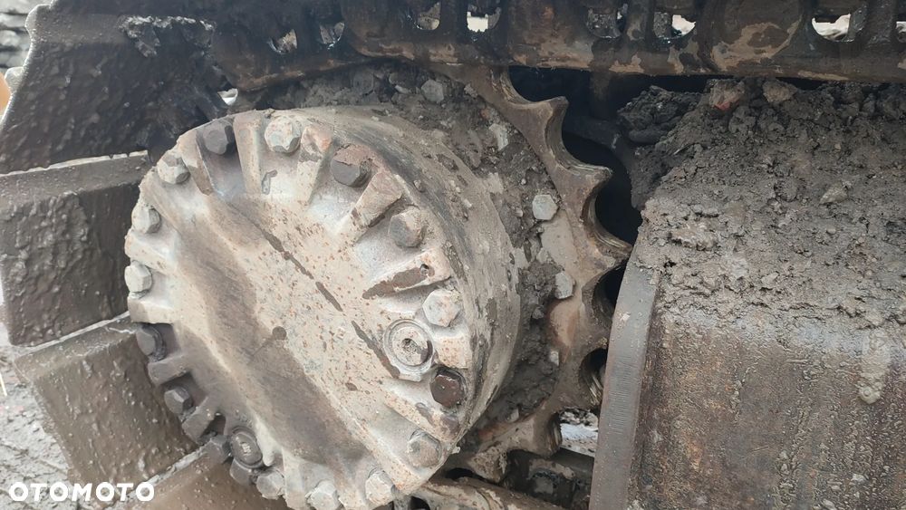 Caterpillar 323D - 5