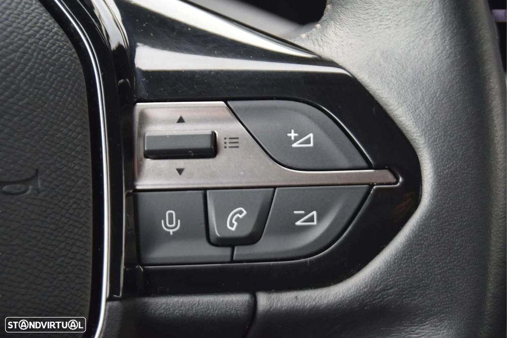 Peugeot 308 1.2 PureTech Active Pack - 22