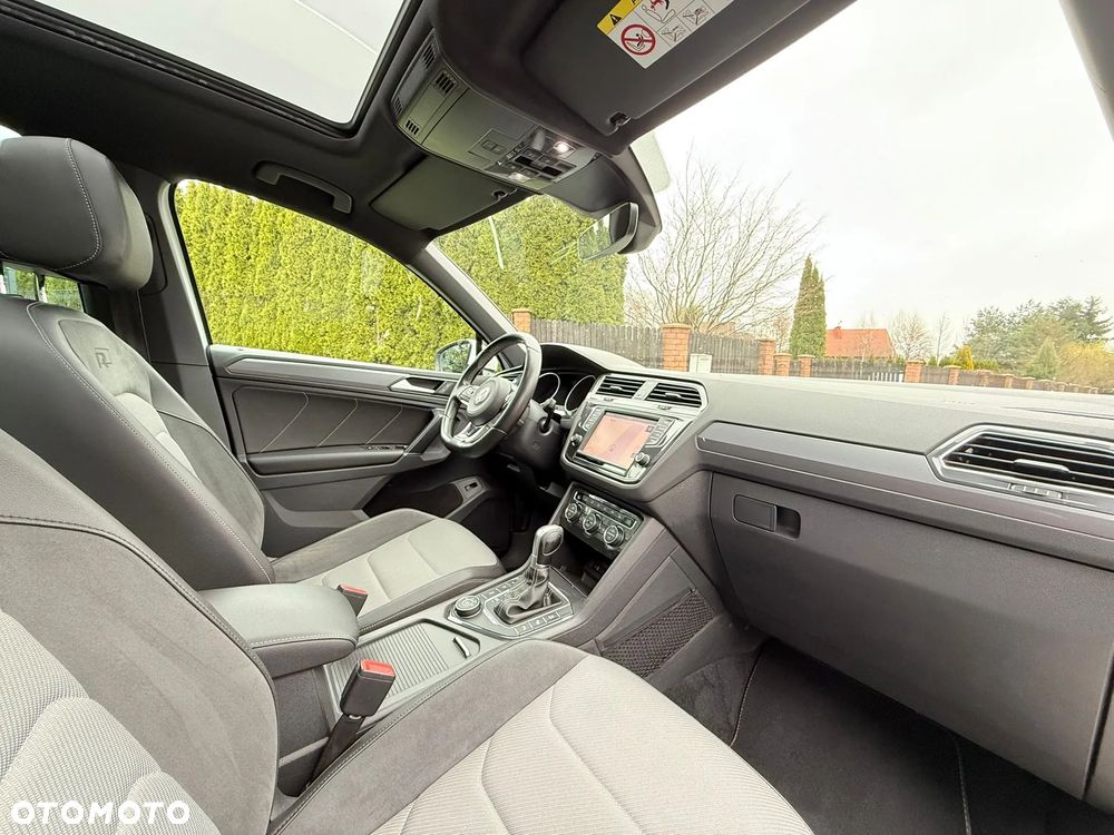 Volkswagen Tiguan - 31