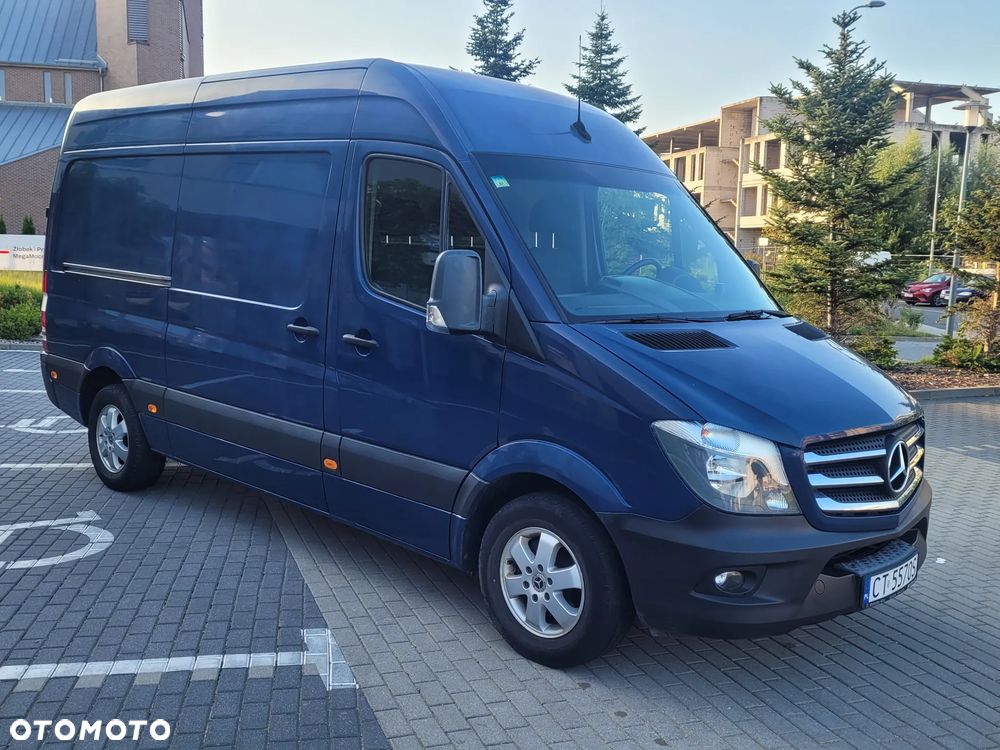 Mercedes-Benz Sprinter - 5