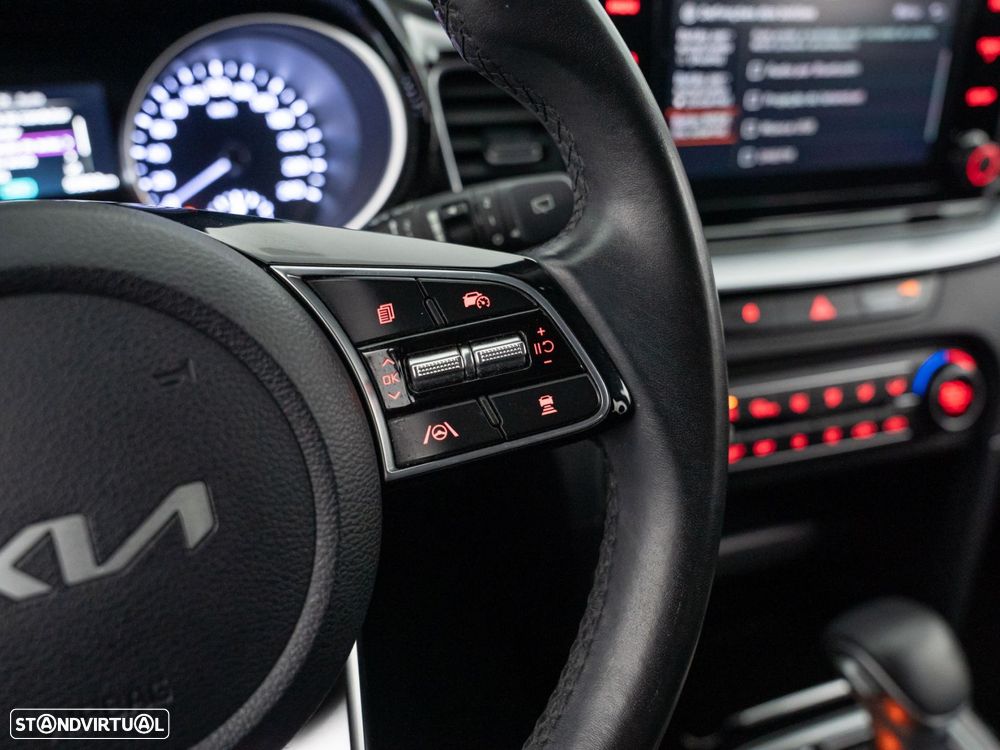 Kia XCeed 1.6 GDi PHEV Drive - 22