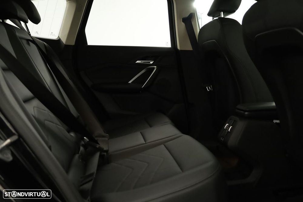 BMW X1 xDrive25e - 21