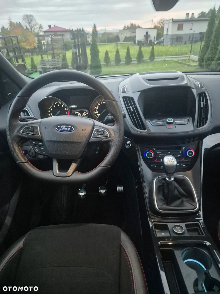 Ford Kuga - 6