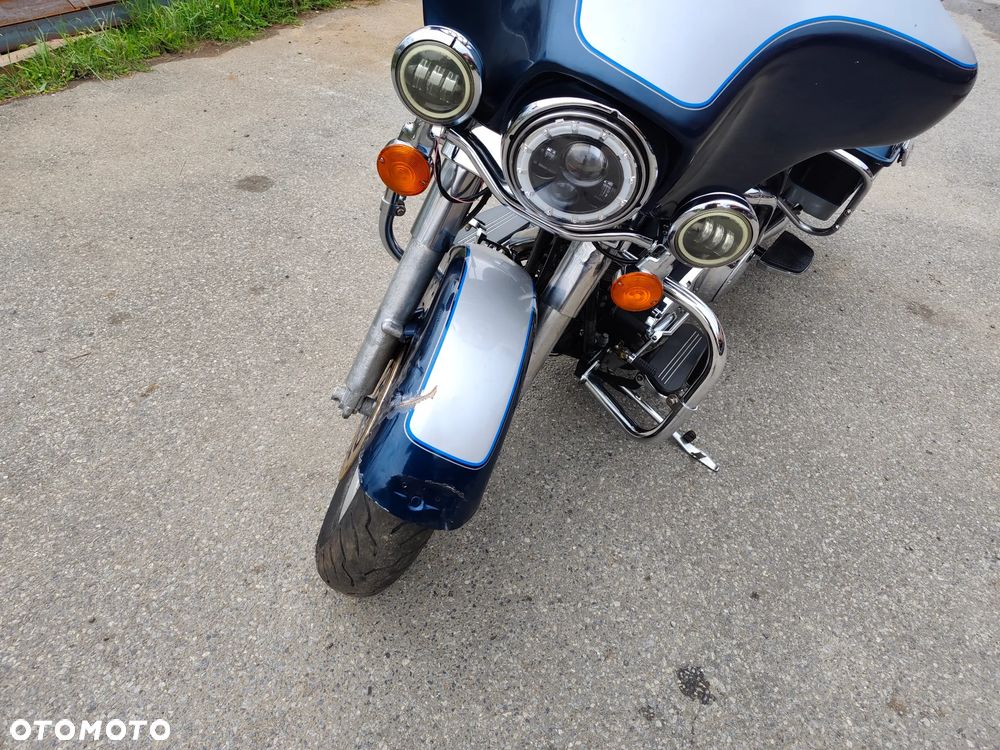 Harley-Davidson FLHT Electra Glide Standard - 15