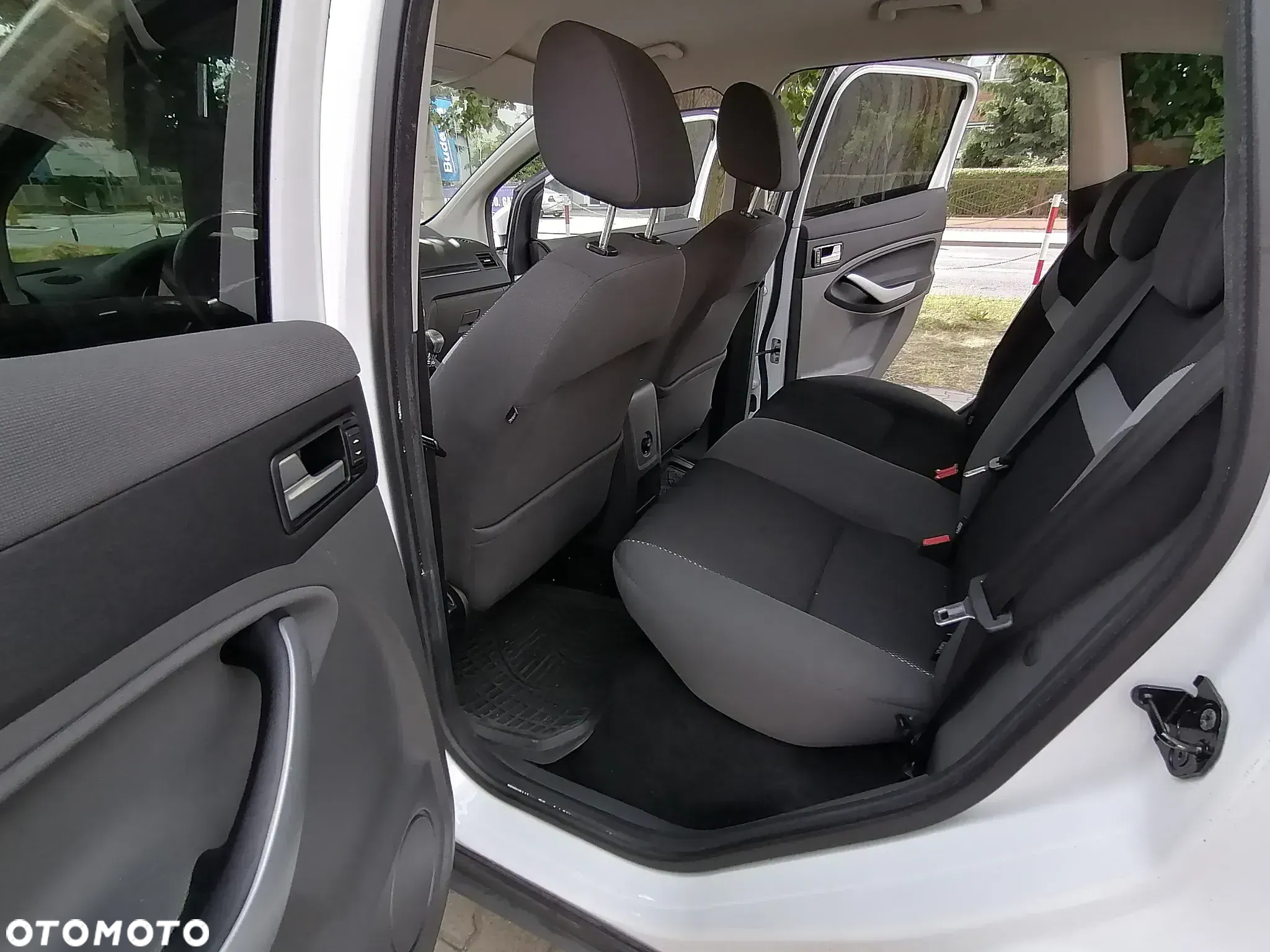 Ford Kuga 2.0 TDCi Titanium - 18