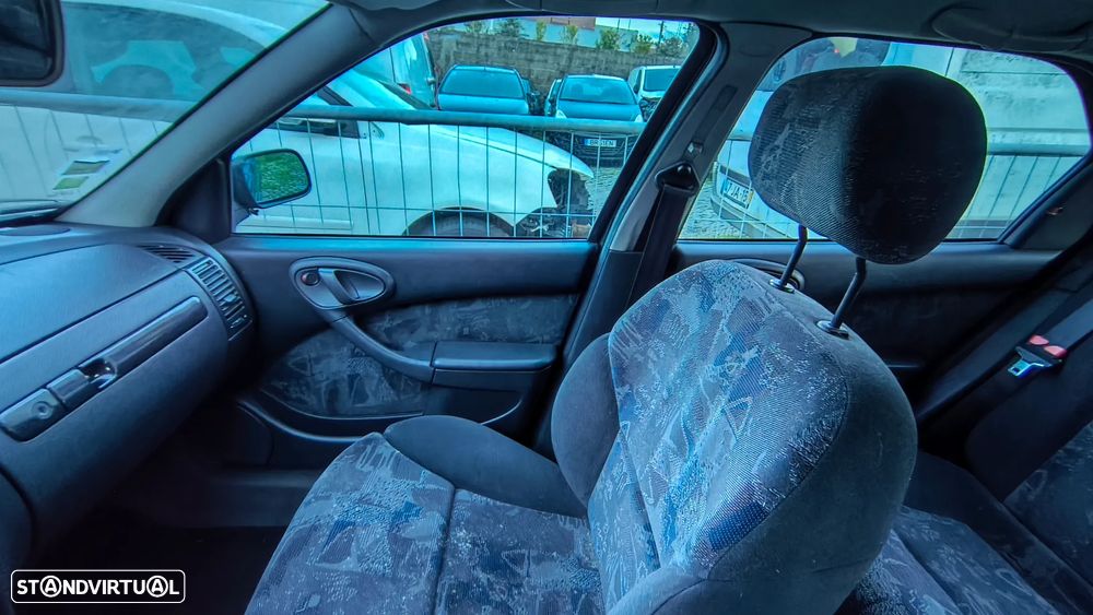 Citroën Xsara 1.4i Exclusive - 11