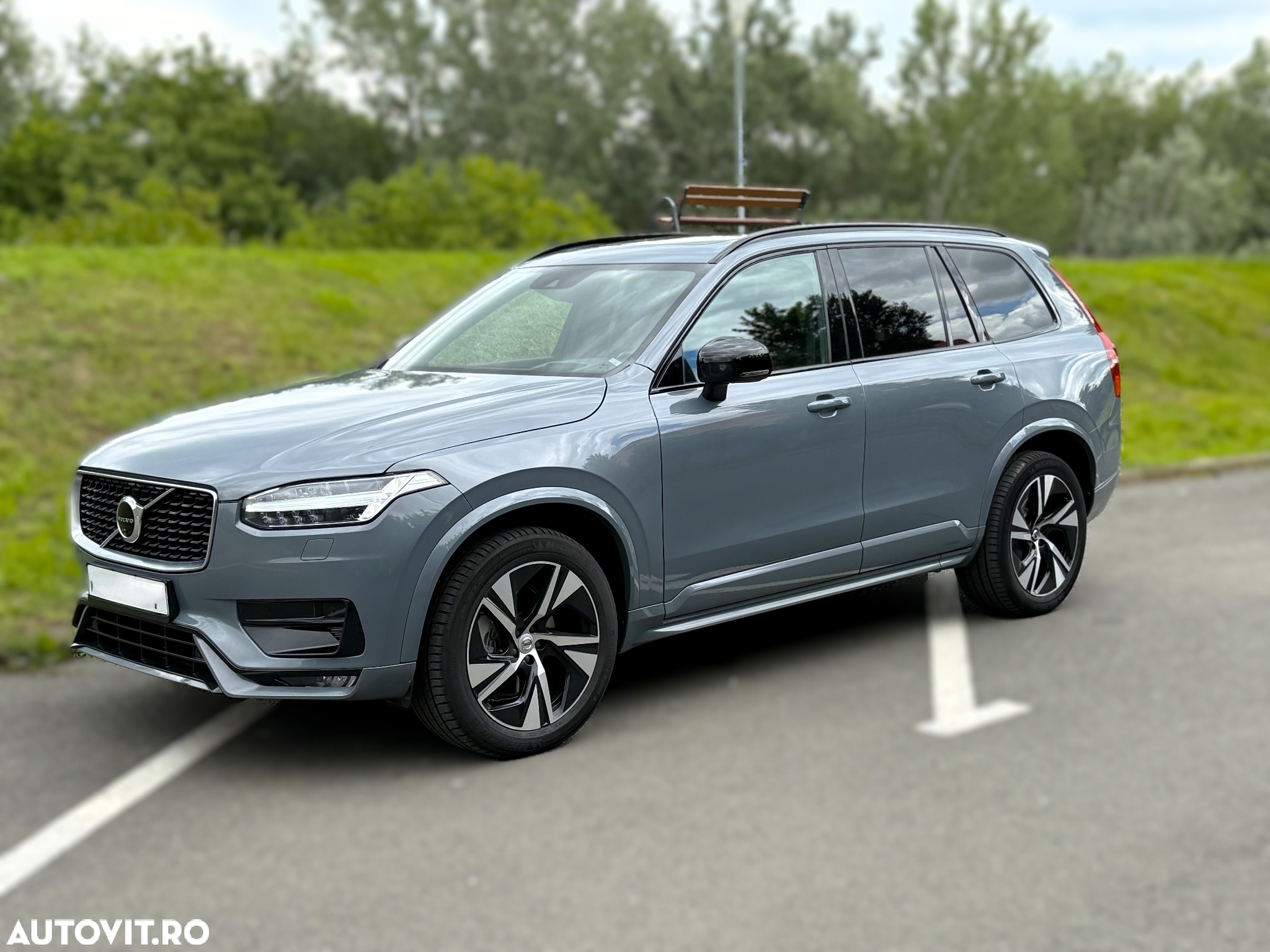 Volvo XC 90 B5 D AWD Geartronic RDesign - 12