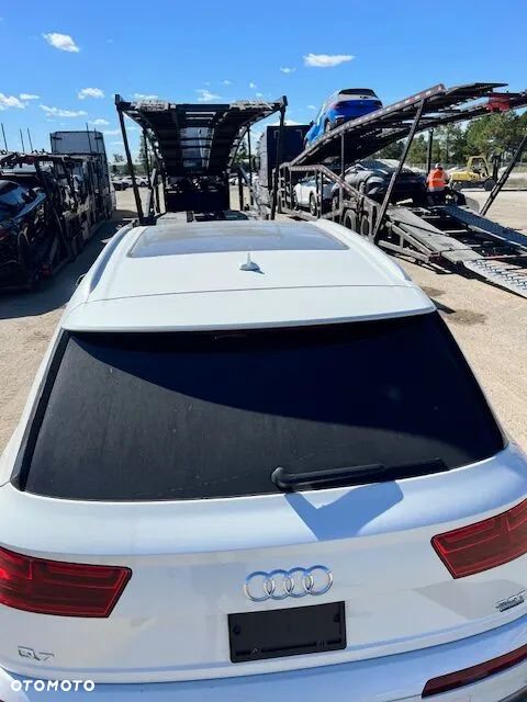Audi Q7 - 11