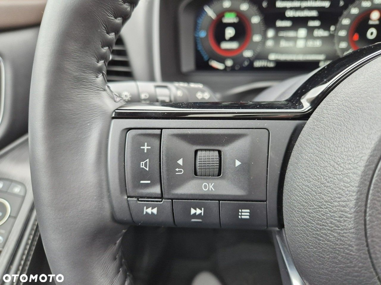 Nissan X-Trail - 18