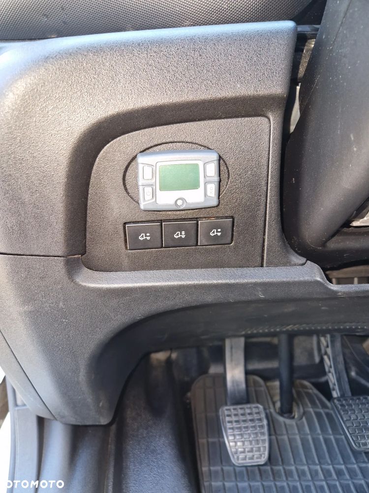 Iveco 35S17 - 9