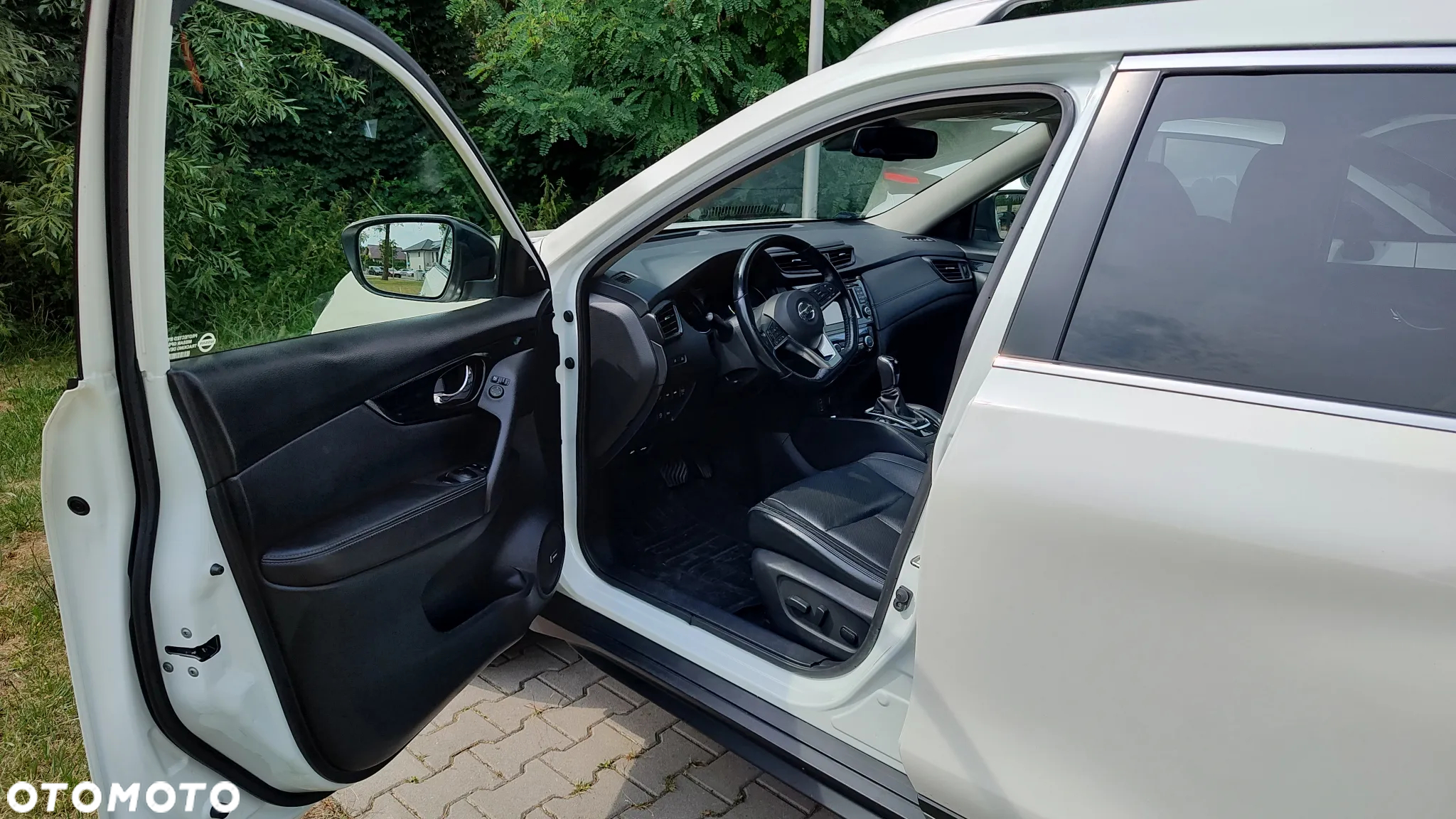 Nissan X-Trail 2.0 dCi Tekna Xtronic 4WD - 7