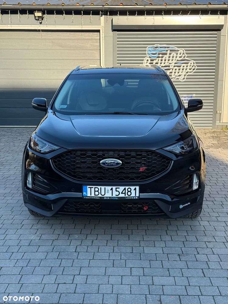 Ford Edge - 2