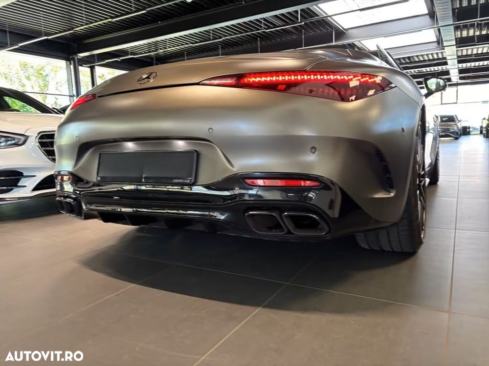 Mercedes-Benz SL 63 AMG - 9