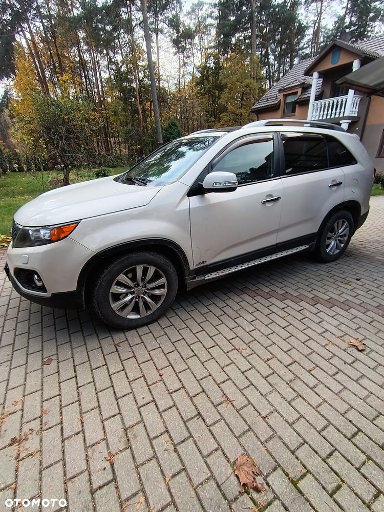 Kia Sorento 2010 photo 2