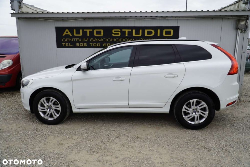 Volvo XC 60 D4 Geartronic Kinetic - 34