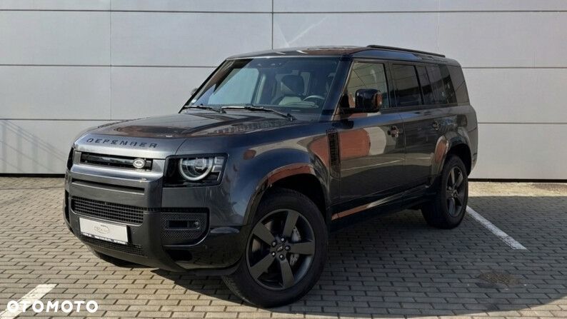 Land Rover Defender - 1