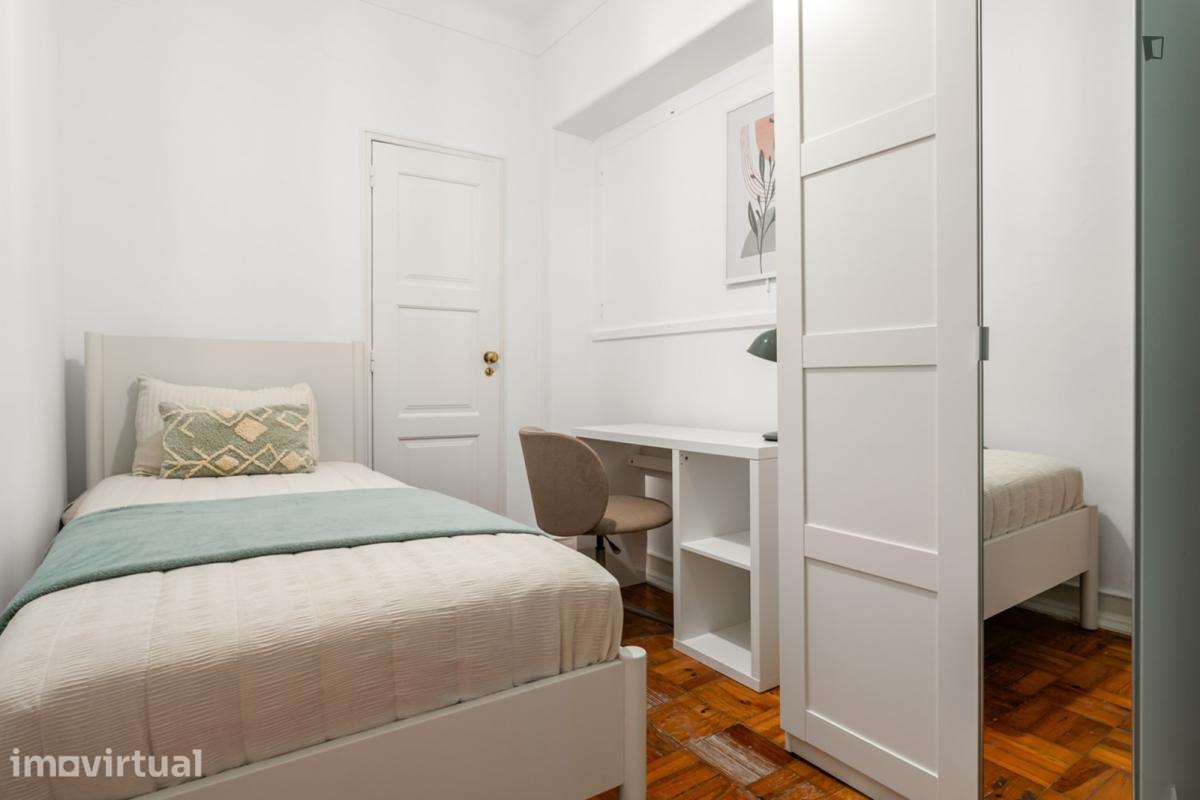 Quarto - localizado em Alvalade Lisbon - Grande imagem: 2/19
