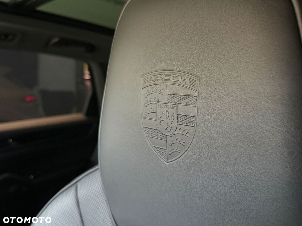 Porsche Cayenne - 13