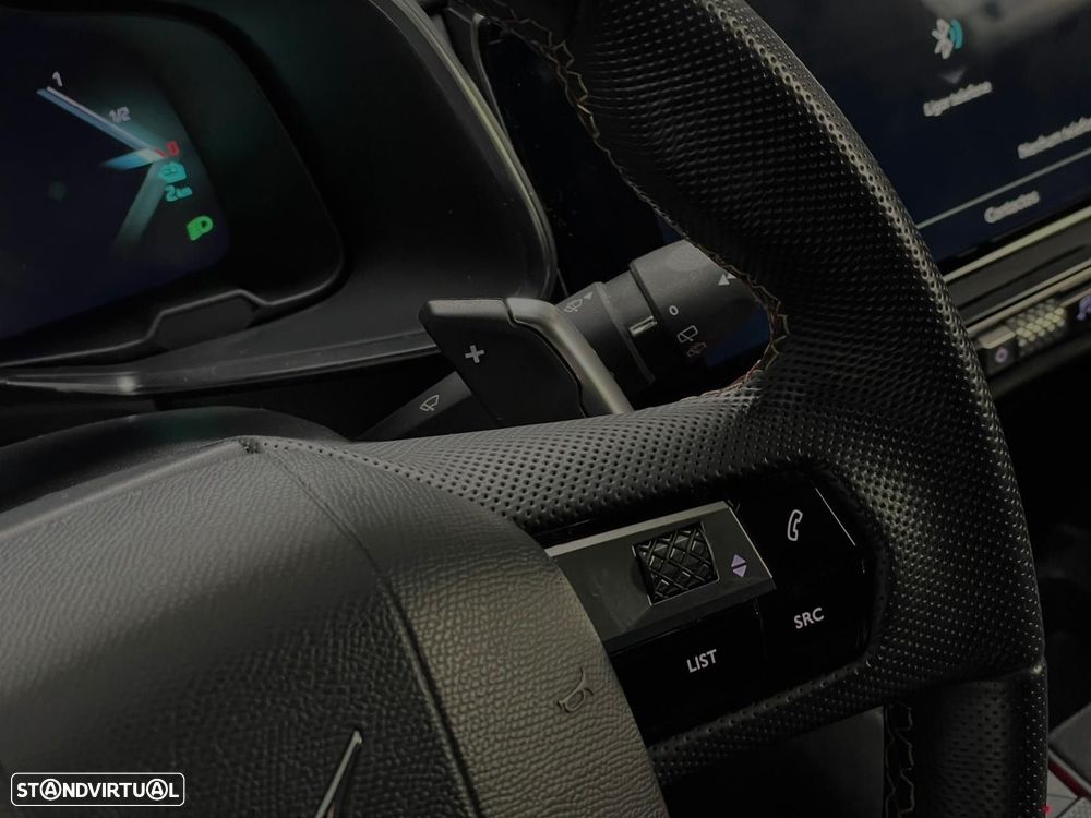 DS DS7 Crossback E-Tense Performance Line EAT8 - 30