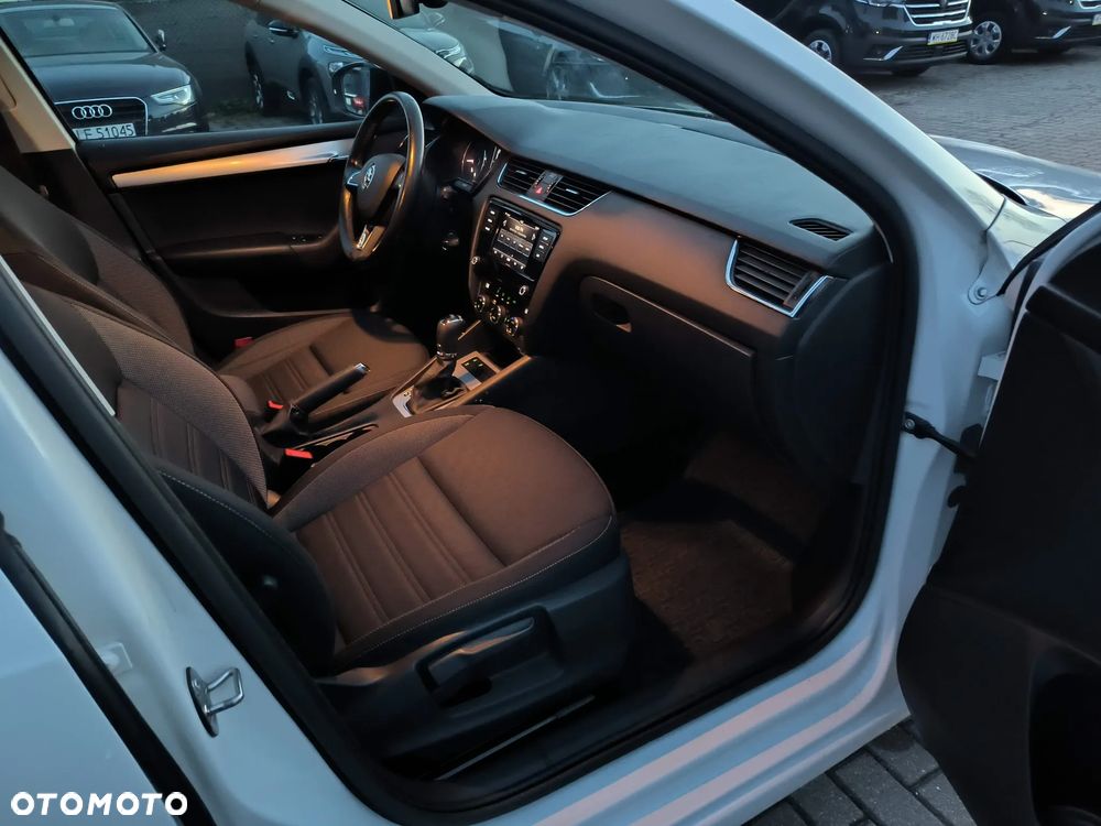 Skoda Octavia - 23