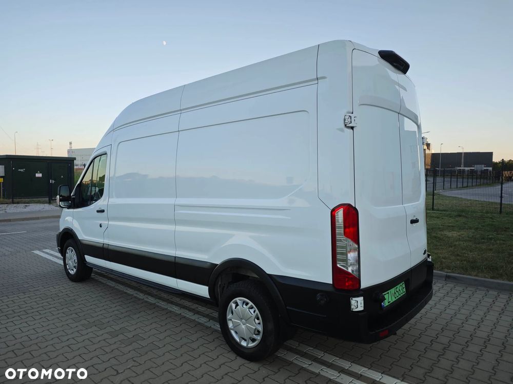 Ford Transit - 4