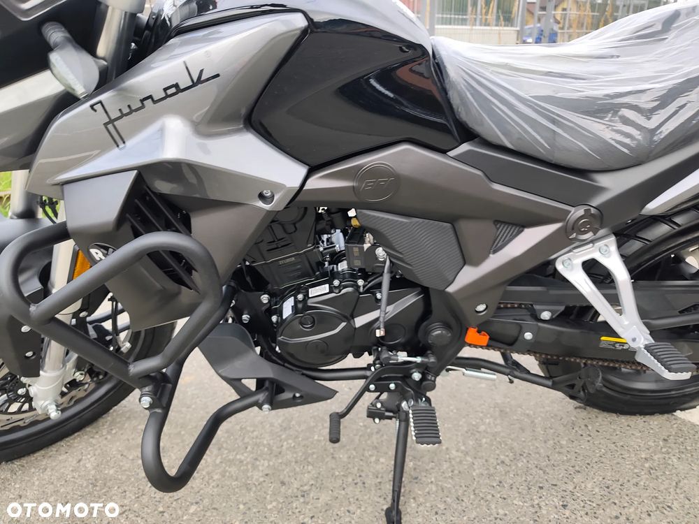 Junak RX One - 17