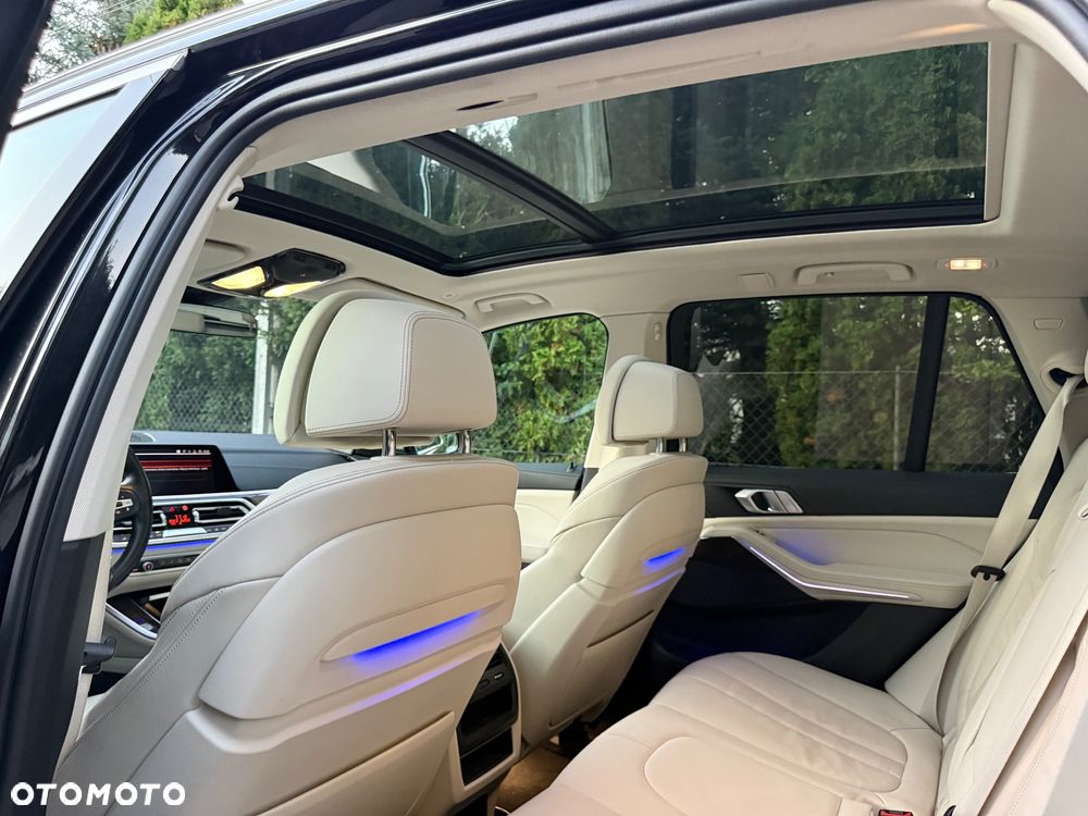 BMW X5 xDrive40i - 27