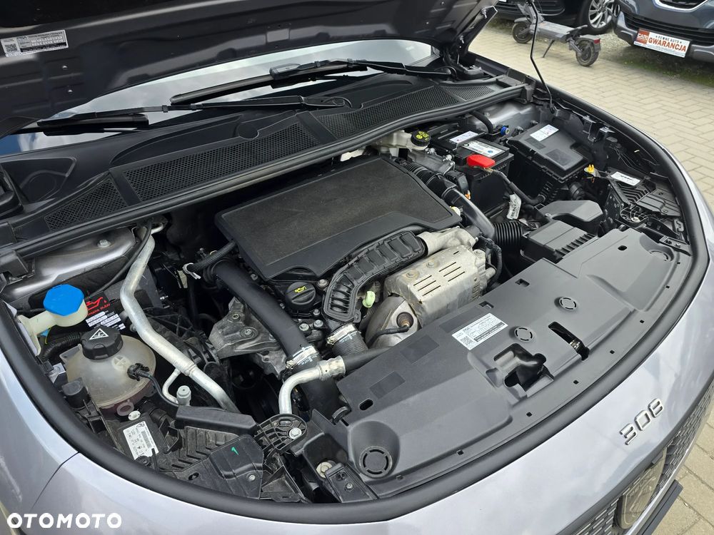Peugeot 308 - 16