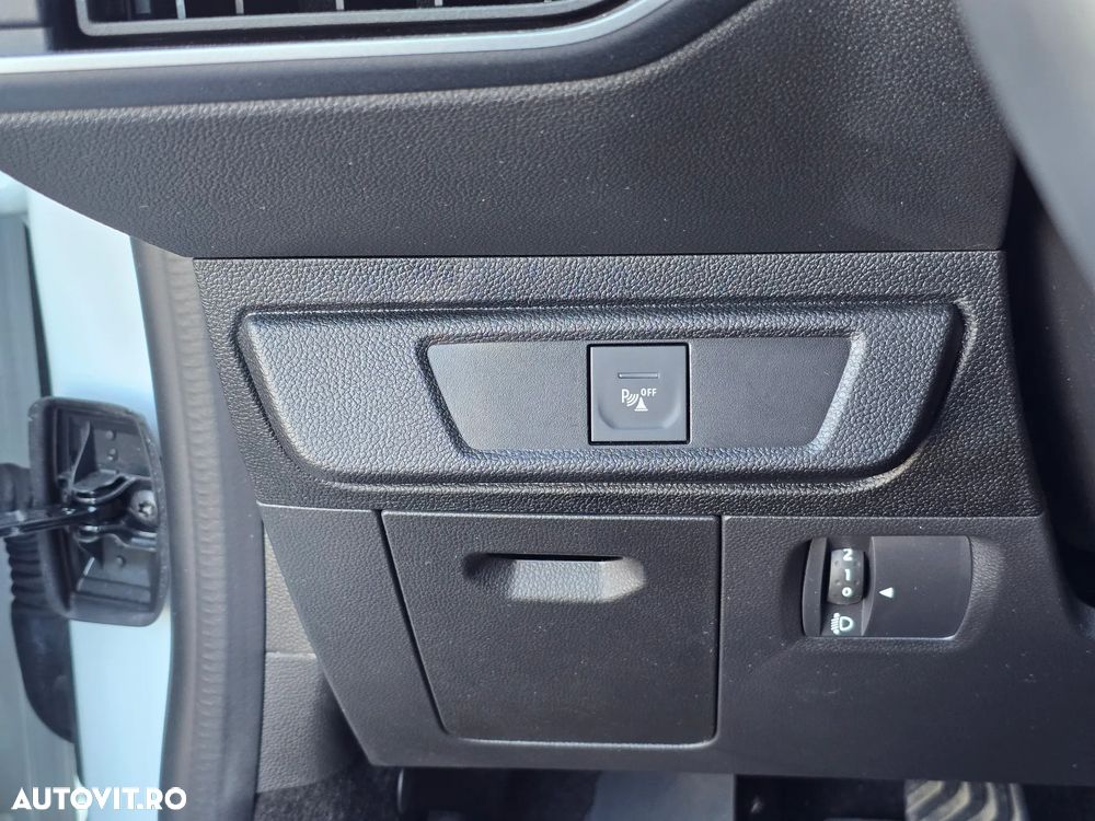 Dacia Sandero - 13