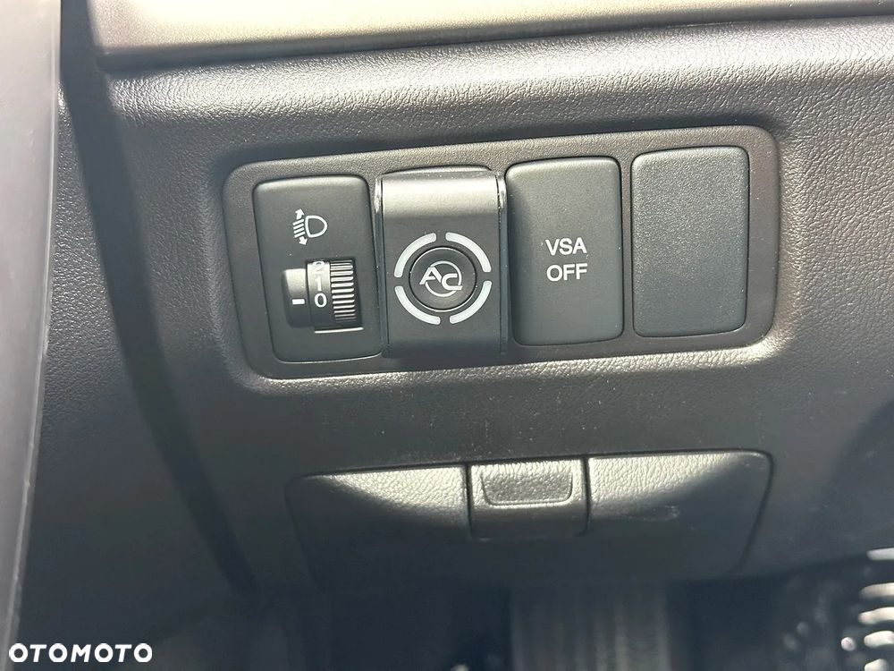 Honda Accord 2.0 Elegance - 22