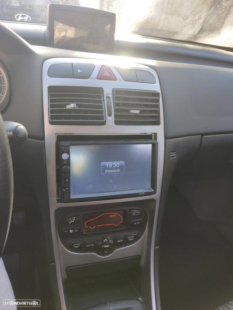 Peugeot 307 Break - 13