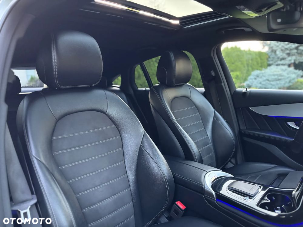Mercedes-Benz GLC 200 d 4Matic 9G-TRONIC AMG Line - 11