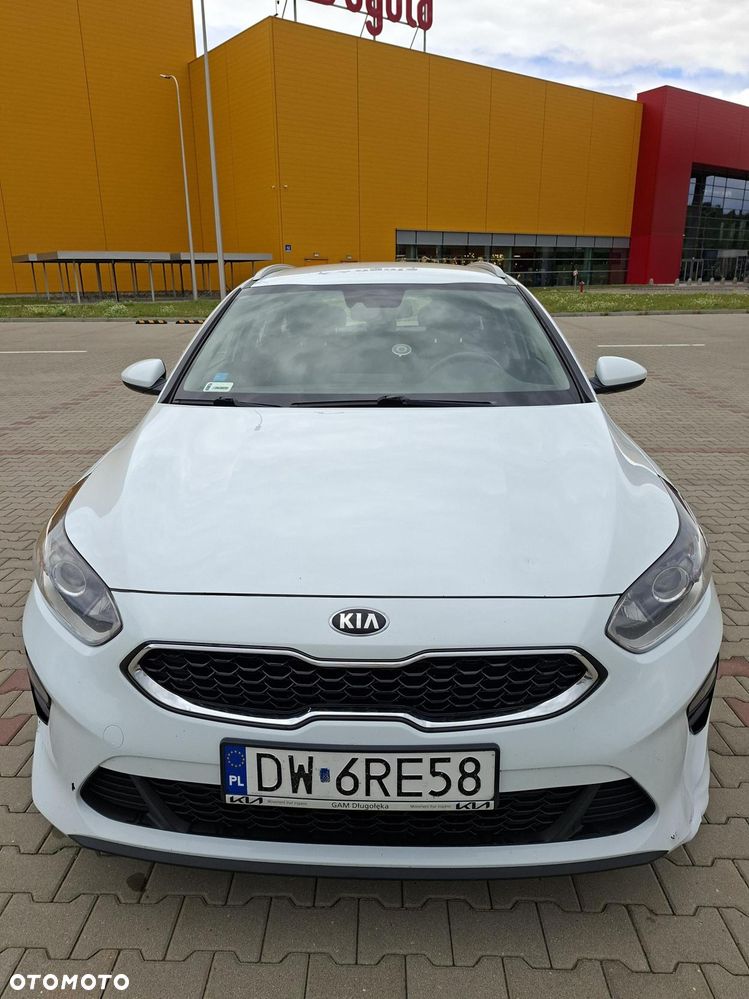 Kia Ceed 1.6 CRDi mHEV Business Line - 2