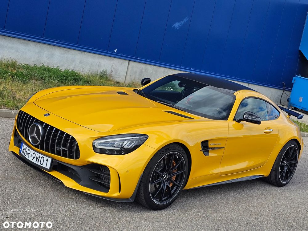 Mercedes-Benz AMG GT R - 32