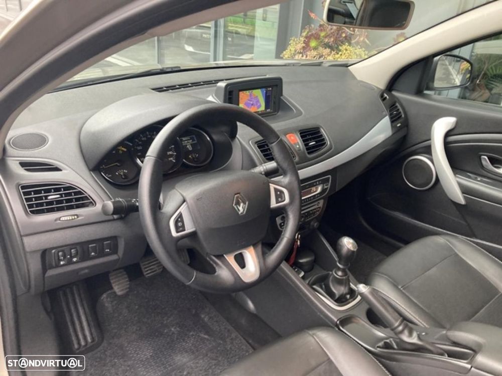 Renault Fluence 1.5 dCi Exclusive - 9