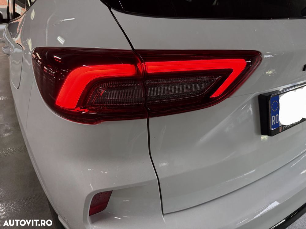 Ford Kuga 2.5 Duratec FWD PHEV ST-Line X - 8