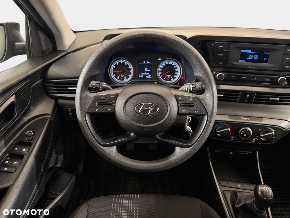 Hyundai i20 - 16