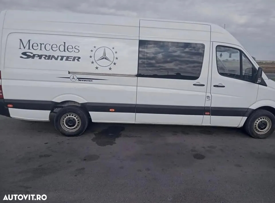 Mercedes-Benz Sprinter - 5