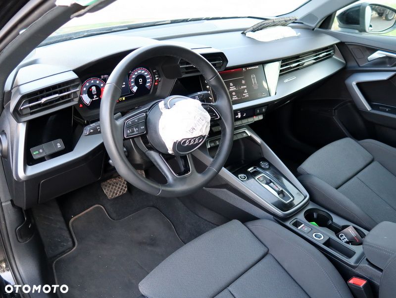 Audi A3 Limousine 35 TFSI mHEV Advanced S tronic - 10